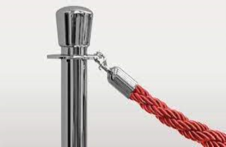 A practical guide to rope barriers and belt barriers for your business